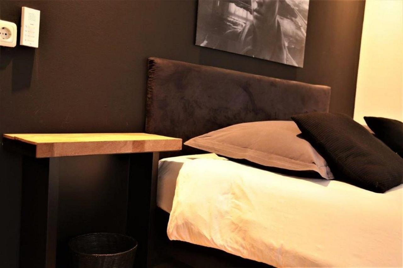 マーストリヒト Accademia00 Bed & Breakfast エクステリア 写真